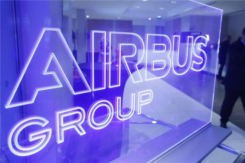 Stellenabbau? Airbus bestätigt Treffen mit Betriebsrat Airbus will angeblich tausende Stellen streichen oder verlegen. Foto: Guillaume Horcajuelo/EPA