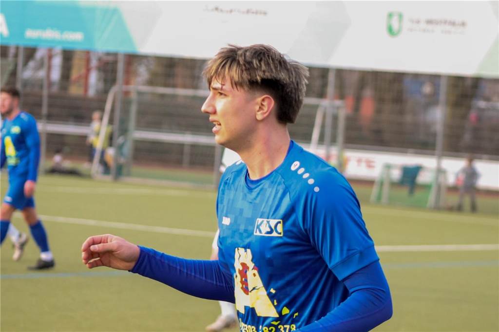 Kamener SC holt Ajdin Oruc von den Dortmunder Löwen Ajdin Oruc im Trikot seines neuen Vereins Kamener SC.