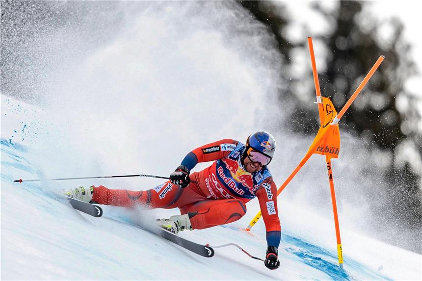 Svindal beeindruckt im Super-G: Favorit auf der Streif Aksel Lund Svindal aus Norwegen geht als Favorit in die Abfahrt auf der Streif am Samstag.