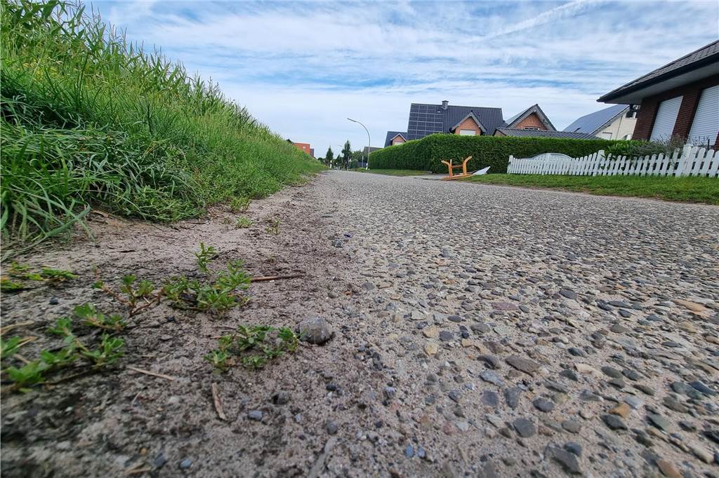 Endausbau Schöppinger Straß: Anlieger zahlen 90 Prozent der Kosten Aktuell gilt der nicht endausgebaute Abschnitt der Schöppinger Straße als Wirtschaftsweg.