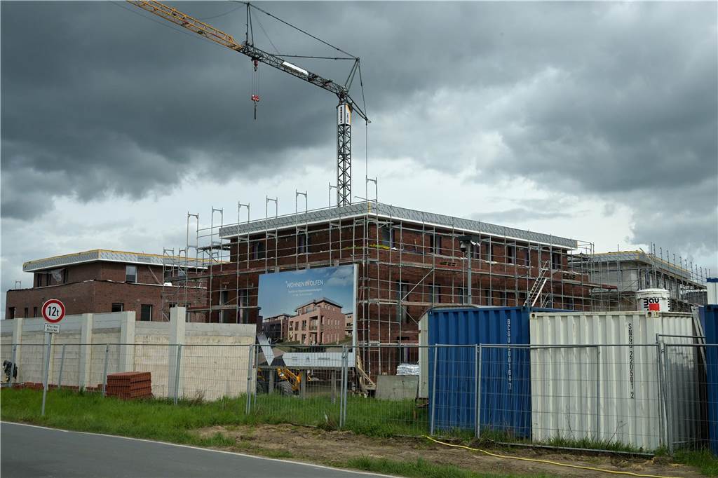 Großes Bauprojekt: Wohnungen werden deutlich später fertig als geplant Aktuell laufen die Arbeiten am Baugebiet Ächterheide in Olfen.