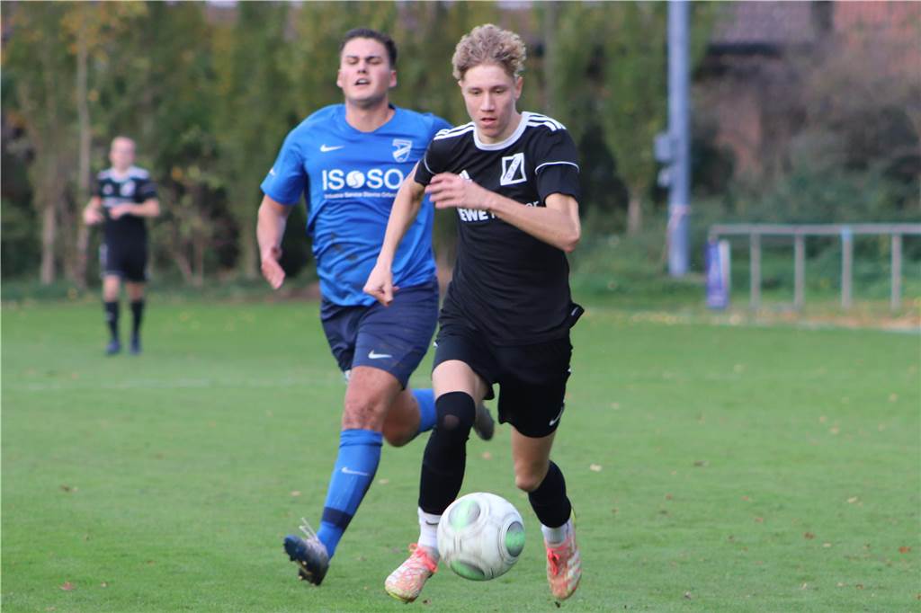 Lüner SV verpflichtet Top-Youngster von GS Cappenberg: Auch sein Papa spielte beim LSV Conner Schönfelder bei GS Cappenberg am Ball