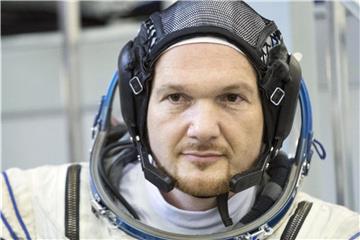 Alexander Gerst vor seinem Abschlusstraining. „Jeder, der schon einmal im Weltall war, will noch einmal dorthin“, sagte Gerst Mitte Februar bei einer PK im Quartier der Nasa. Foto: Pavel Golovkin/AP