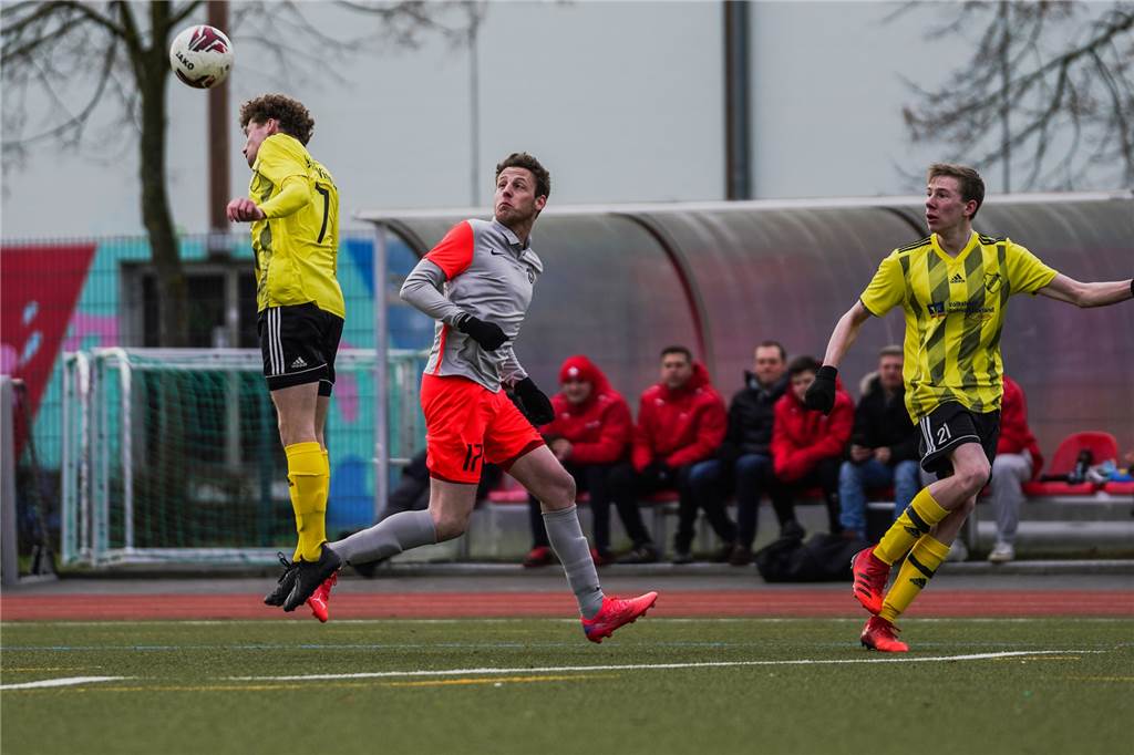 GS Cappenberg holt zwei Spieler vom Werner SC II: „Wollte da eigentlich niemanden ansprechen“ Alexander Sudholt (M.) wird künftig im Trikot von GS Cappenberg auflaufen.