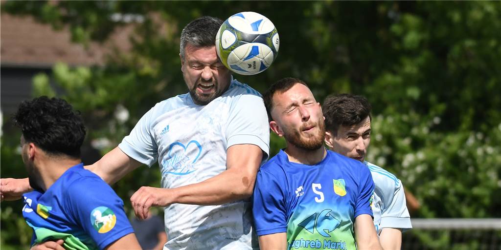 Wiederholungsspiel für Wacker III steigt in Castrop-Rauxel - lange Sperre gegen Herner Alexander Wagener (M) muss für Wacker Obercastrop III gegen den VfL Herne nochmals auf Torejagd gehen. Die Partie wurde als Wiederholungsspiel neu angesetzt - in Castrop-Rauxel.