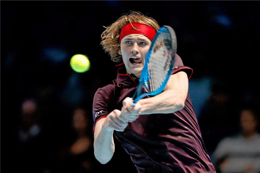 Zverev zieht Optimismus aus Pleite gegen Federer Alexander Zverev unterlag Roger Federer - hat aber noch die Chance sich für das Halbfinale zu qualifizieren.