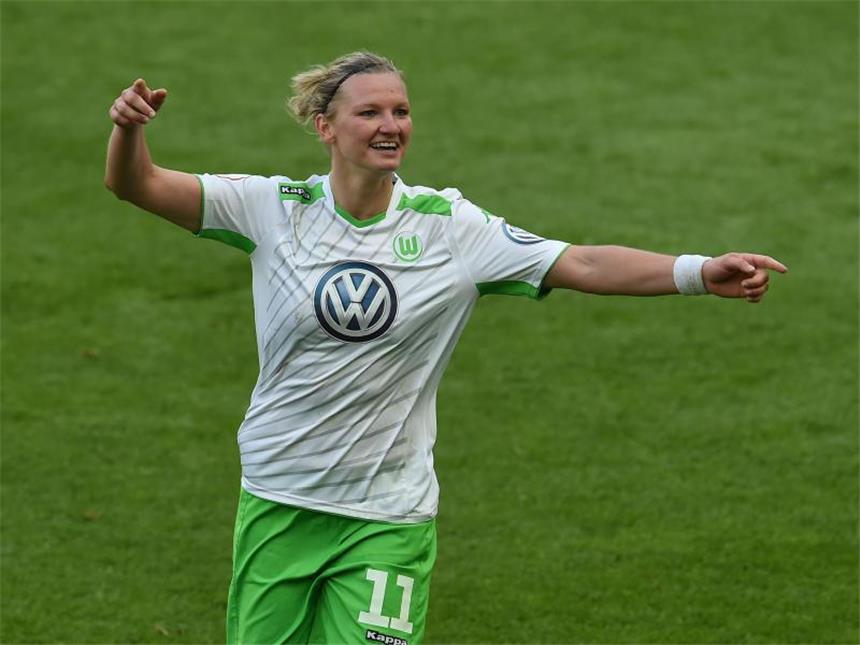 Wolfsburgs Fußball-Frauen vor Einzug ins CL-Halbfinale Alexandra Popp traf für die Wolfsburgerinnen. Foto: Carmen Jaspersen
