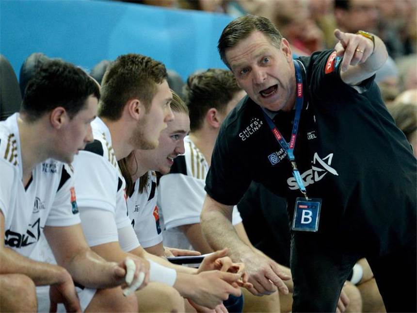 THW Kiel: Trainer und Manager bleiben Alfred Gislason ist der Trainer des THW Kiel. Foto: Daniel Reinhardt