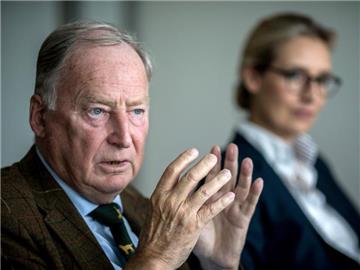 Alice Weidel und Alexander Gauland, Spitzenkandidaten der AfD für die Bundestagswahl, am Montag während eines Gesprächs mit der dpa. Foto: Michael Kappeler