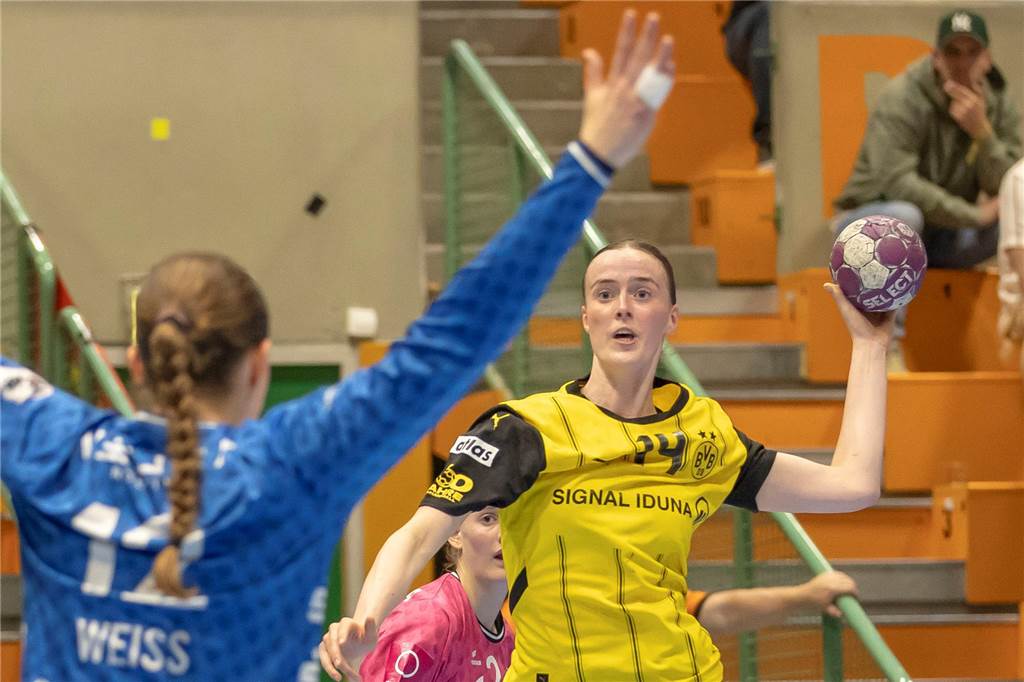 Furioser BVB trotzt Personalnot und steht im Halbfinale Alieke van Maurik wirft.