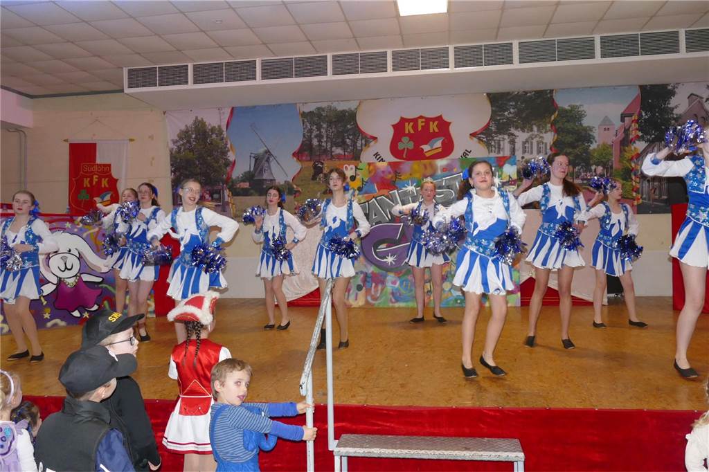 Viele Fotos : Spaß und Frohsinn beim Kinderbüttnachmittag beim KFK Rot-Weiß Südllohn