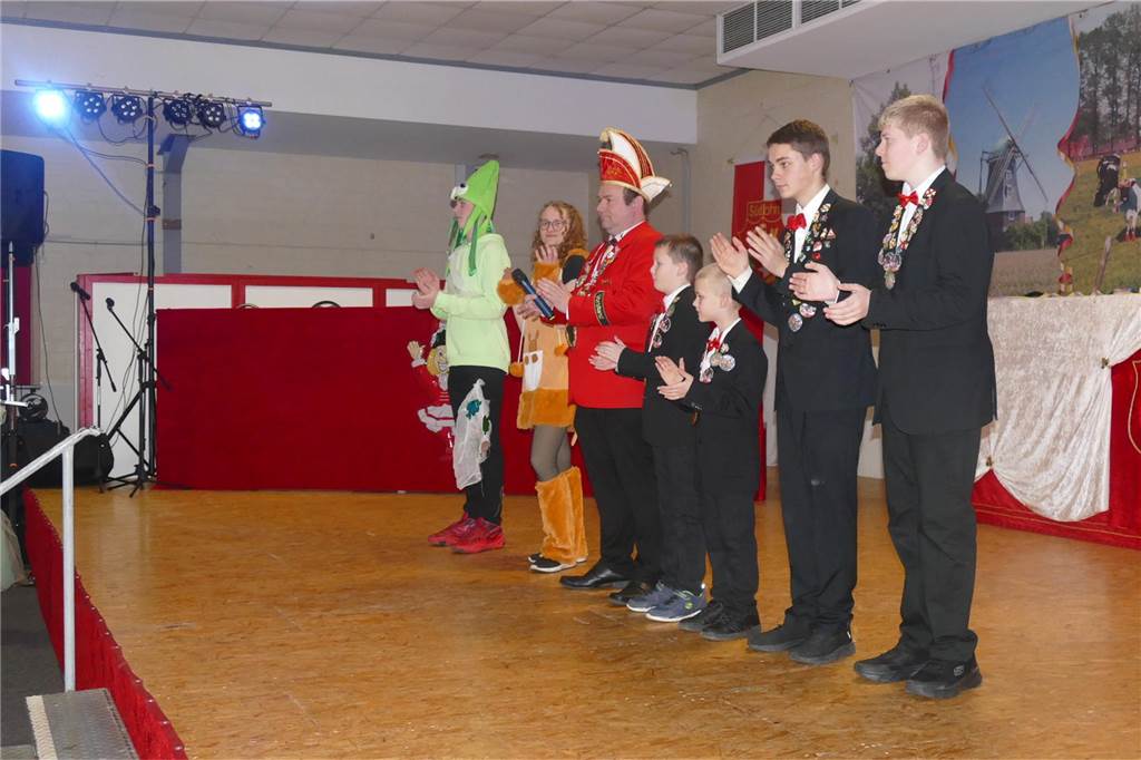 Viele Fotos : Spaß und Frohsinn beim Kinderbüttnachmittag beim KFK Rot-Weiß Südllohn