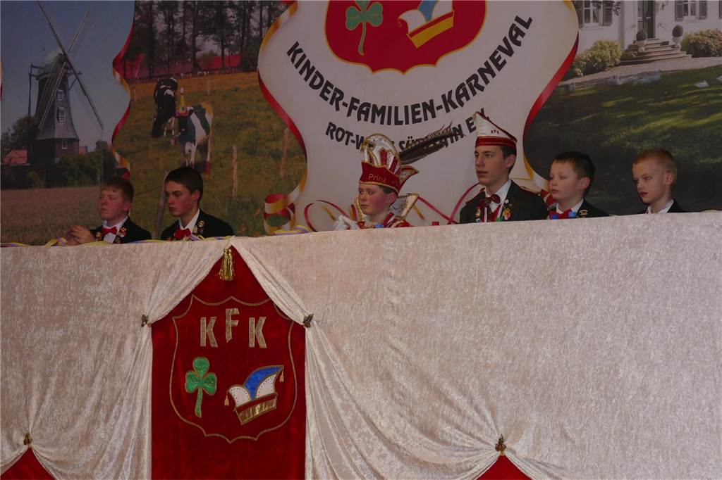 Viele Fotos : Spaß und Frohsinn beim Kinderbüttnachmittag beim KFK Rot-Weiß Südllohn