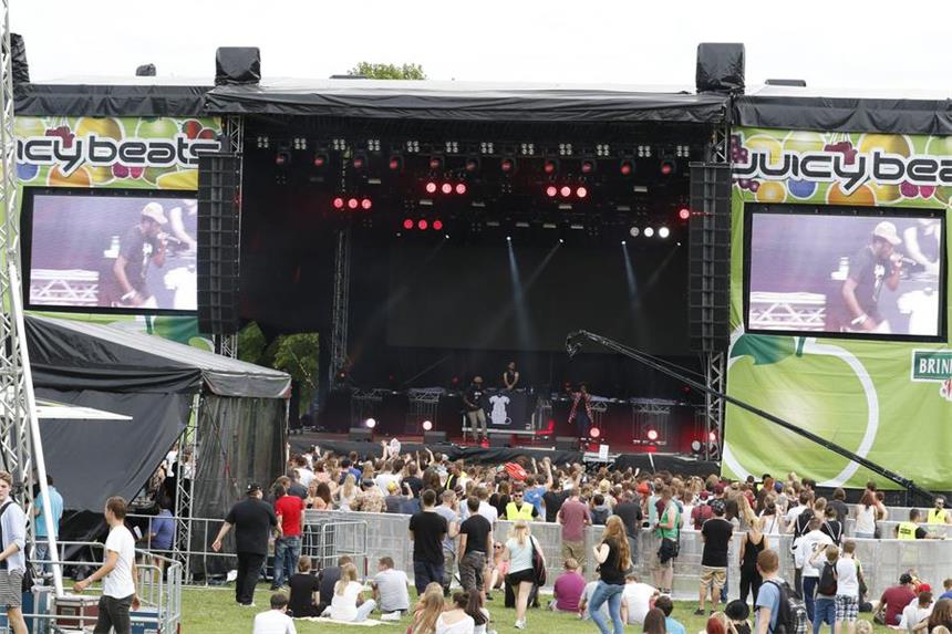 Sturmwarnung: Partys bei Juicy Beats abgesagt Alle Partys die am Freitagabend draußen stattfinden sollten wurden abgesagt.