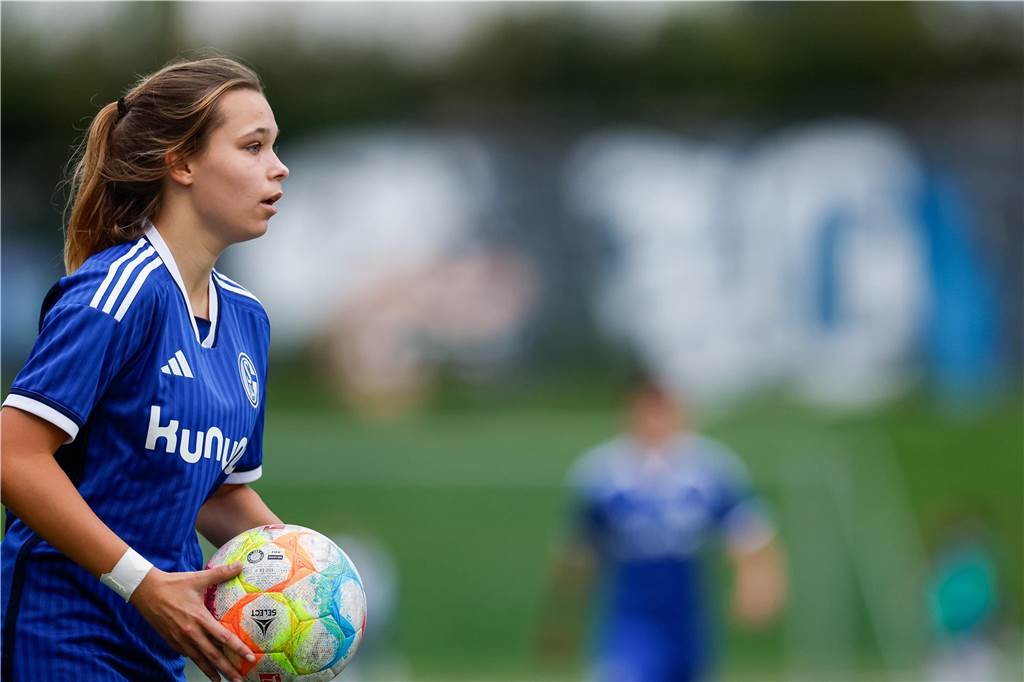 Schalker Fußballerinnen beenden Saison: Alle Schalker Damen-Fußball-Mannschaften spielten eine hervorragende Saison.