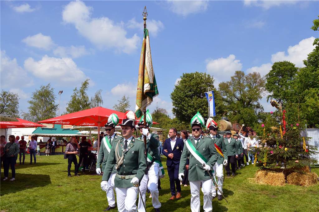 Sternmarsch Jubiläumsschützenfest Wehr