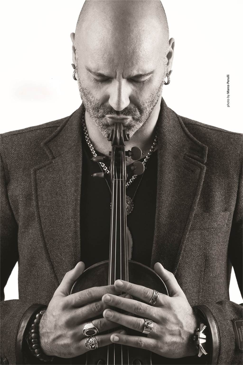 Jazz-Festival: Noch Tickets für eigentlich ausverkauftes Konzert in Lünen Allessandro Quarta überrascht die Jazz-Fans mit seiner Virtuosität.