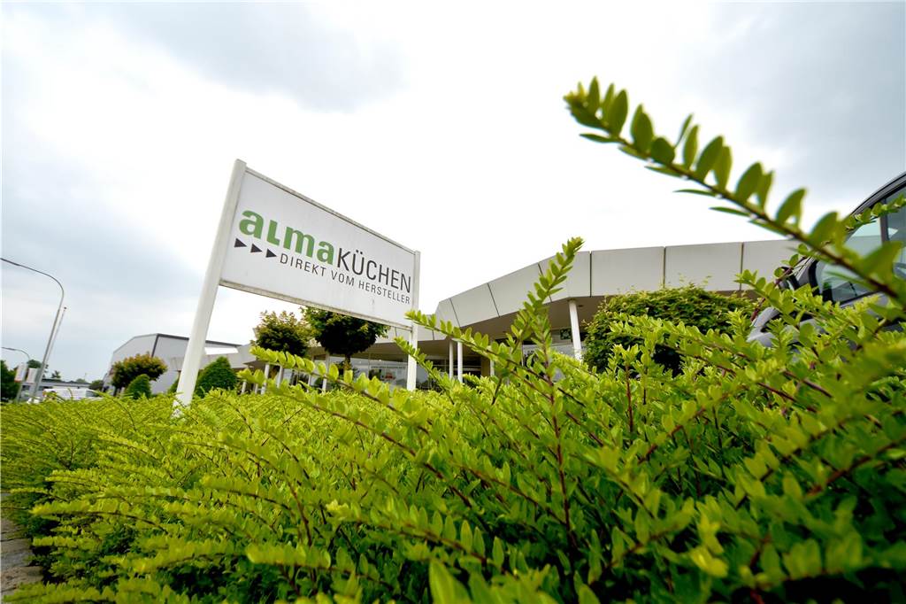 Alma-Küchen expandiert : Küchenstudio in Nordkirchen wird übernommen Alma-Küchen wurde 1971 in Ahaus gegründet und betreibt mit der anstehenden Übernahme zum 1. Mai 2023 insgesamt 15 Küchenstudios in NRW.
