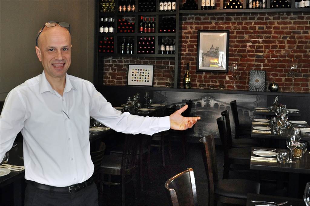 Almar Sokoli in seinem neuen Restaurant "Il Tappo".