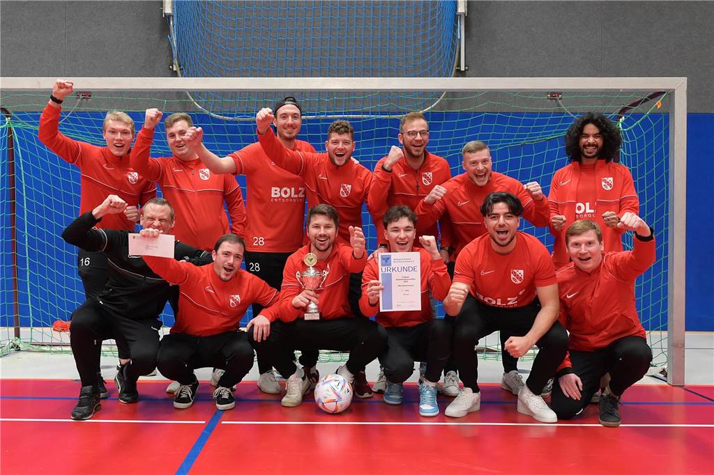 RWE und Spvgg. setzen Gespräche über Spielgemeinschaft fort Als A-Ligist RW Erkenschwick Anfang des Jahres Hallenstadtmeister wurde, da war nicht damit zu rechnen, dass sich im Sommer die meisten Spieler abmelden werden.