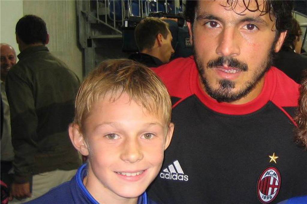 Eine Kindheit auf Schalke - Fans träumen davon, für Rafael Hester war‘s ganz normal Rafael Hester und Gennaro Gattuso