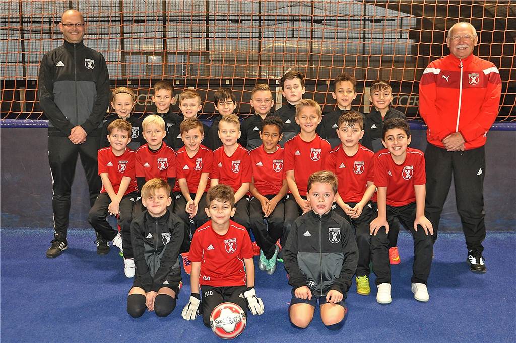 SG Castrop-Trainer sagt: Von den Minis bis D-Junioren ist der Klub gut aufgestellt Als F-Junioren-Co-Trainer ist Ralf Weller (r.) bei der SG Castrop eingestiegen und ist aktuell bei der SG aktiv.
