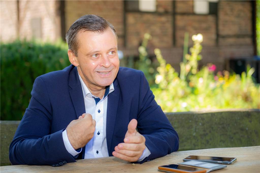 UBP-Bürgermeisterkandidat: „Wir rechnen mit zwei bis drei Sitzen“ Als jüdischer Kontingentflüchtling sagt Eugen Ulanowski: „Kriegsflüchtlinge, die sich an unsere Werte in Deutschland anpassen wollen, sind willkommen.“