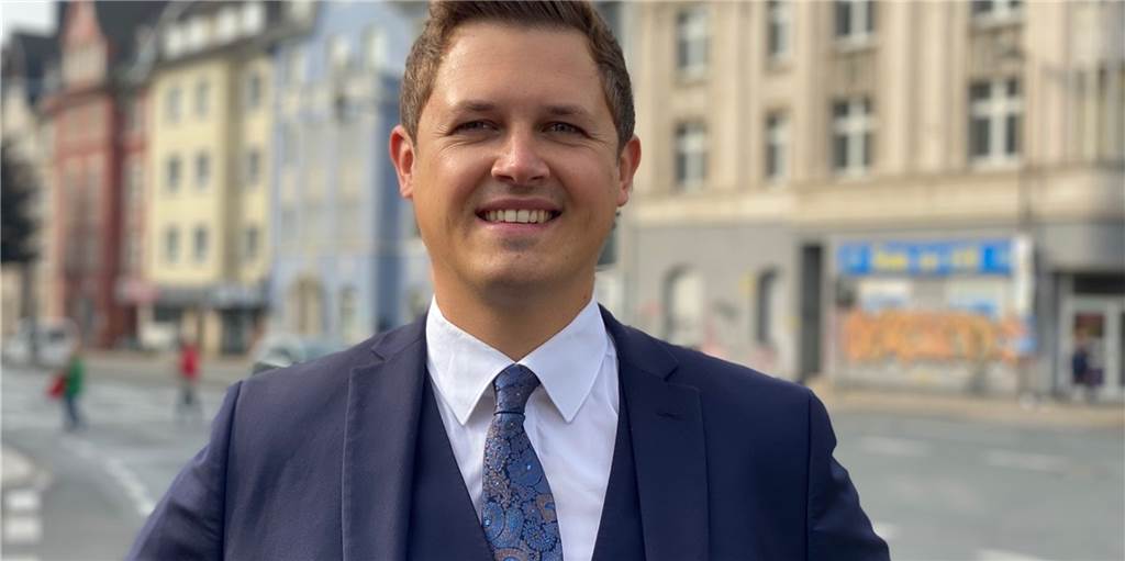 Als Makler kennt Marvin Mikosch den Dortmunder Immobilienmarkt sehr gut. Er erlebt gerade eine lange nicht gekannte Entwicklung.