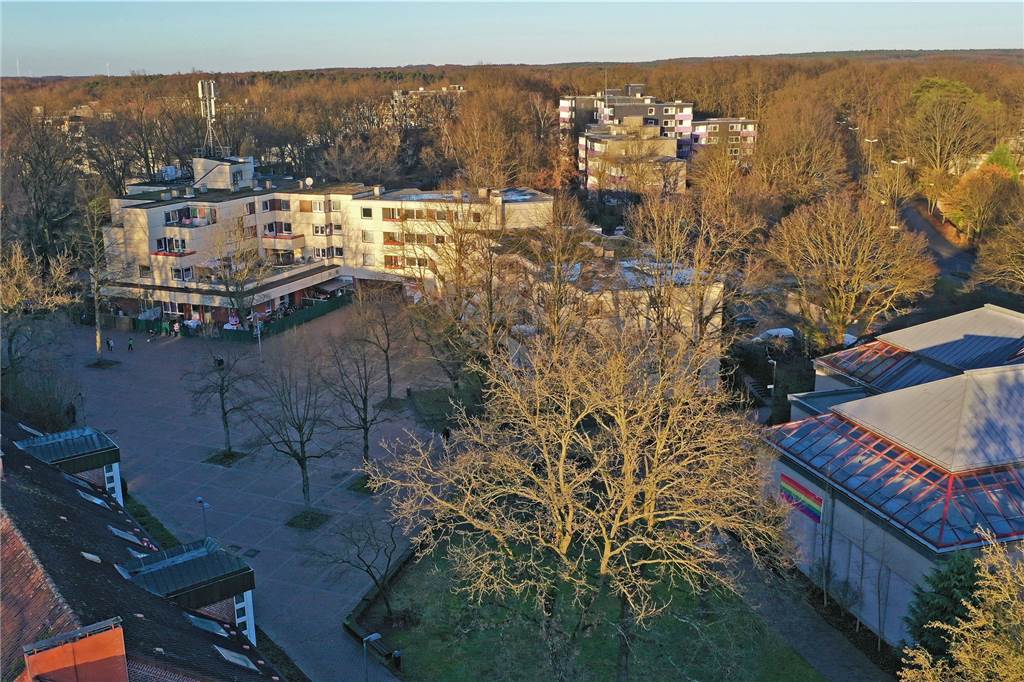 Entrümpelung und Gebäudeabriss: Was wird aus dem Wulfener Wochenmarkt? Als möglicher Alternativ-Standort für den Wulfener Wochenmarkt stünde der Barbaraplatz bereit.