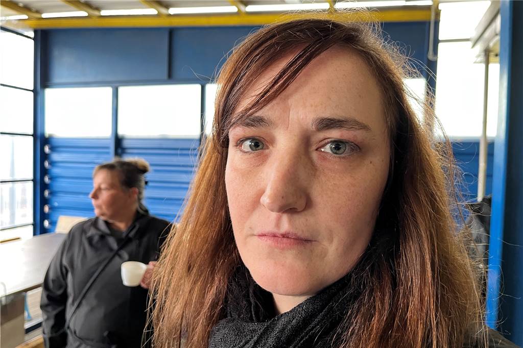 Über 100 Menschen kamen zur Trauerfeier von beliebtem Fußballer Gläß Als treu und ehrlich beschreibt Marc "Harry" Gläß' Witwe Xenia Gläß ihren verstorbenen Ehemann