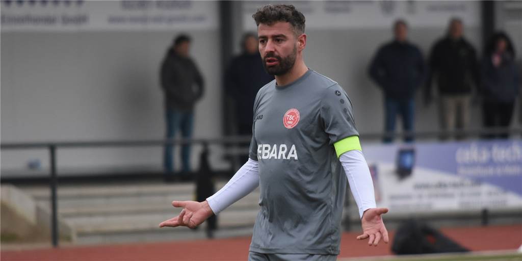 Absteiger-Duell im Kreispokal: TSC Kamen geht ohne richtigen Test in den Pfichtspielbetrieb Altan Bayar wird am Dienstag erstmals bei einem Pflichtspiel als Trainer an der Seitenlinie des TSC Kamens stehen.