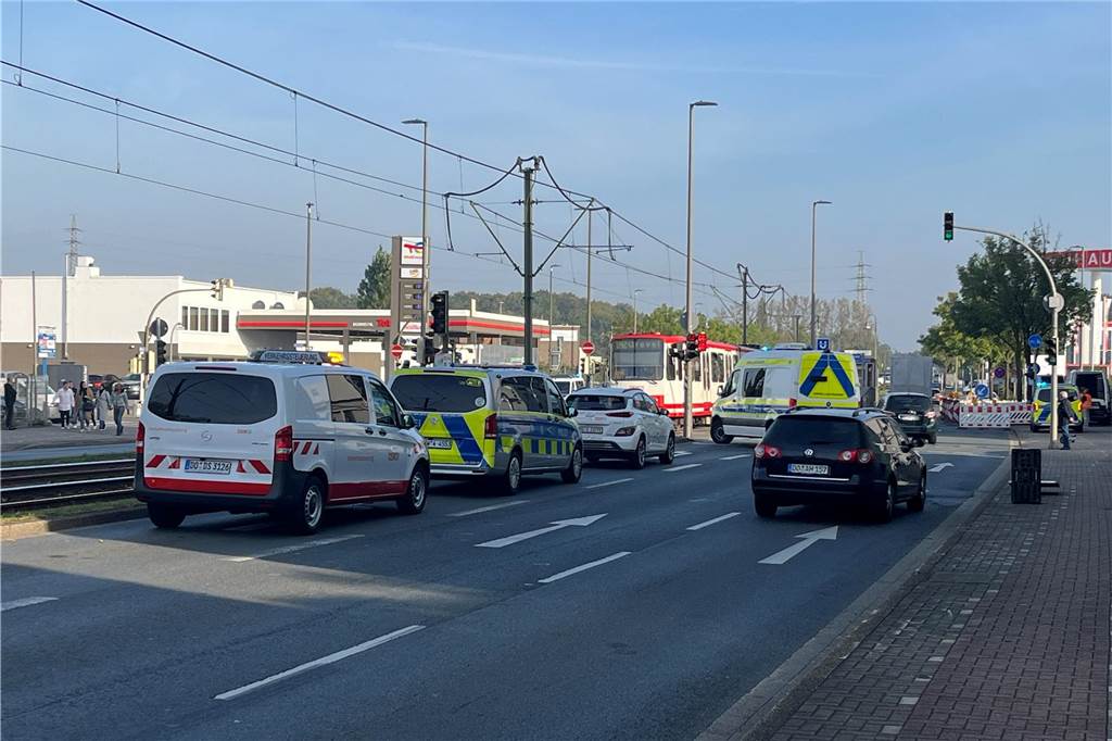Mega-Crash mit Lkw und tödliches Unglück in der Nordstadt: Die schwersten Stadtbahn-Unfälle 2023 in Dortmund Die Bornstraße in Dortmund am 10.10.2023
