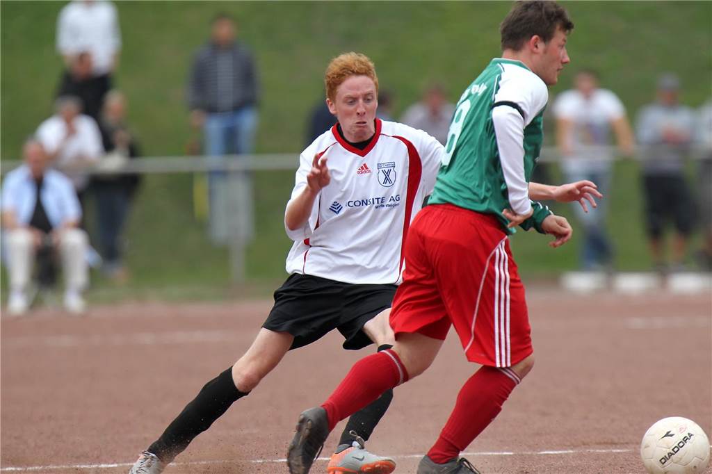Am 11. Juni 2011 standen sich die SG Castrop und der VfB Börnig auf dem Ascheplatz des ESV Herne gegenüber. In einem Entscheidungsspiel kämpften die beiden Teams darum, den Abstieg in die Kreisliga B abzuwenden. Letztlich hatte die SG mit 5:3 (1:1/1:0) nach Elfmeterschießen die Nase vorn.