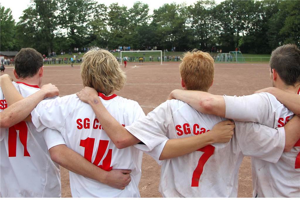 Am 11. Juni 2011 standen sich die SG Castrop und der VfB Börnig auf dem Ascheplatz des ESV Herne gegenüber. In einem Entscheidungsspiel kämpften die beiden Teams darum, den Abstieg in die Kreisliga B abzuwenden. Letztlich hatte die SG mit 5:3 (1:1/1:0) nach Elfmeterschießen die Nase vorn.