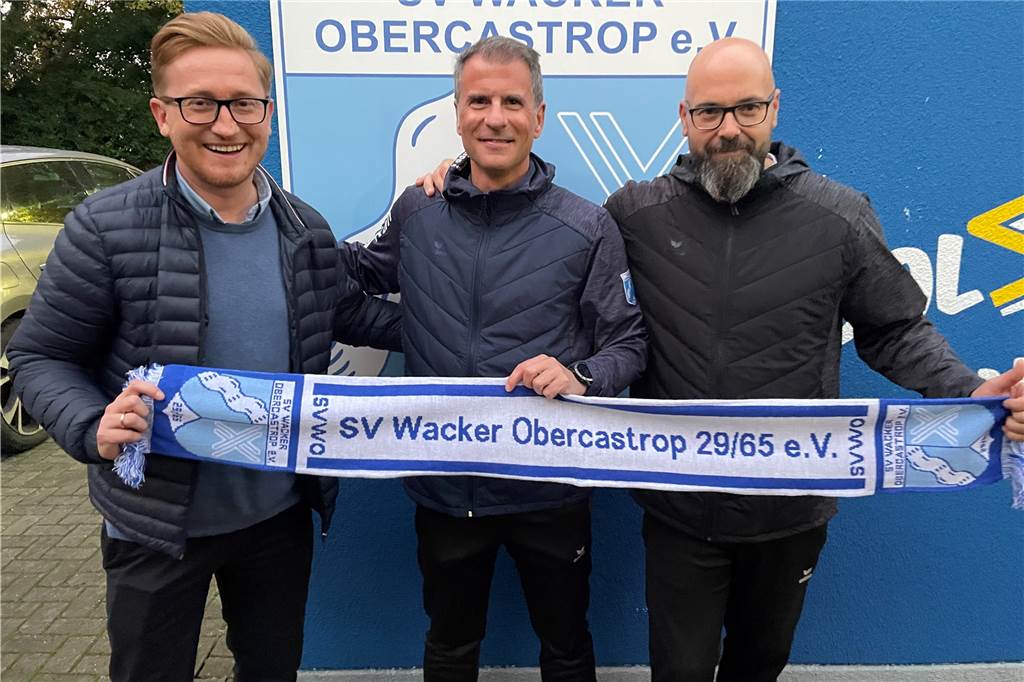 Jahresrückblick: Westfalenligist Wacker Obercastrop hat einen neuen Trainer - ein Zufall half mit Antonio Molina, Martin Janicki und Steffen Golob