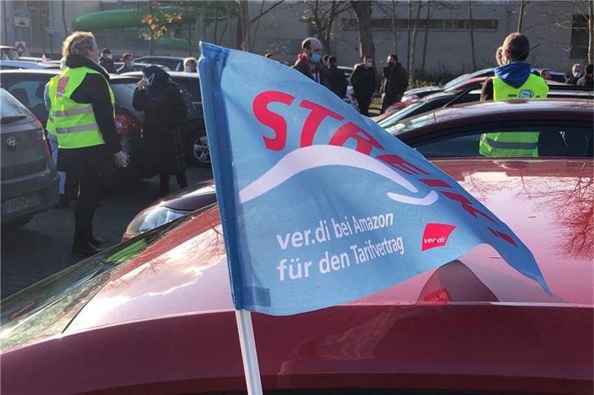 Verdi bestreikt Amazon Werne bis einschließlich Heiligabend Am 27. November 2020 demonstrierte Verdi auf dem Solebad-Parkplatz.