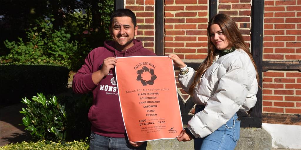 „Pay what you feel“: Seebrücke Ahaus veranstaltet erstes Solifestival Am 7. Oktober soll die Soliparty der Seebrücke in Ahaus steigen. Karim Ali und Maike Holtkamp gehören zu den Organisatoren von der Seebrücke.