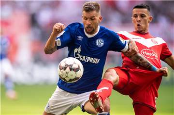 Am 7. Spieltag siegte Schalke 2:0 in Düsseldorf