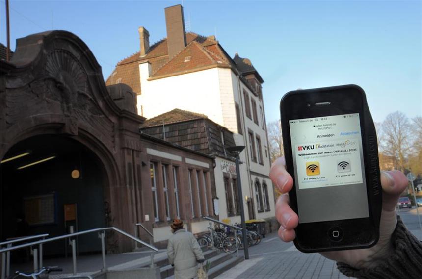 Ab sofort kostenlos Surfen am Schwerter Bahnhof Am Bahnhof gibt es WLAN-Hotspots.