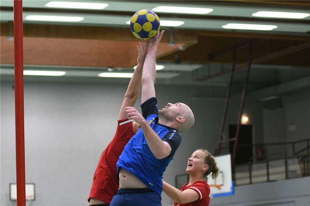 Am bereits zweiten Regionalliga-Spieltag der Korfballer im neuen Jahr setzte sich der KV Adler Rauxel gegen den HKC Albatros mit 19:11 durch