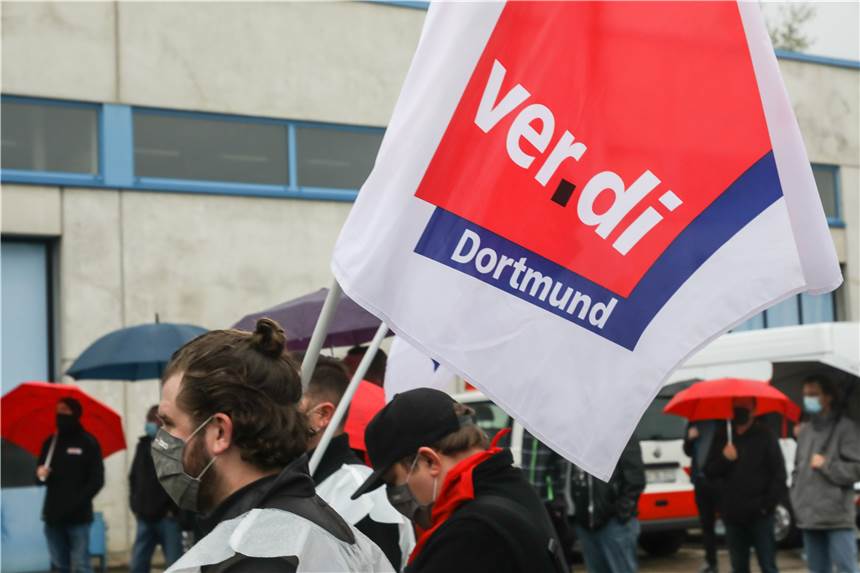 Dortmunds ÖPNV, Kitas und Südwall werden lahmgelegt - schon wieder Am Dienstag (20.10) soll der Südwall über mehrere Stunden hinweg gesperrt werden. Grund ist eine Kundgebung der Gewerkschaft ver.di.