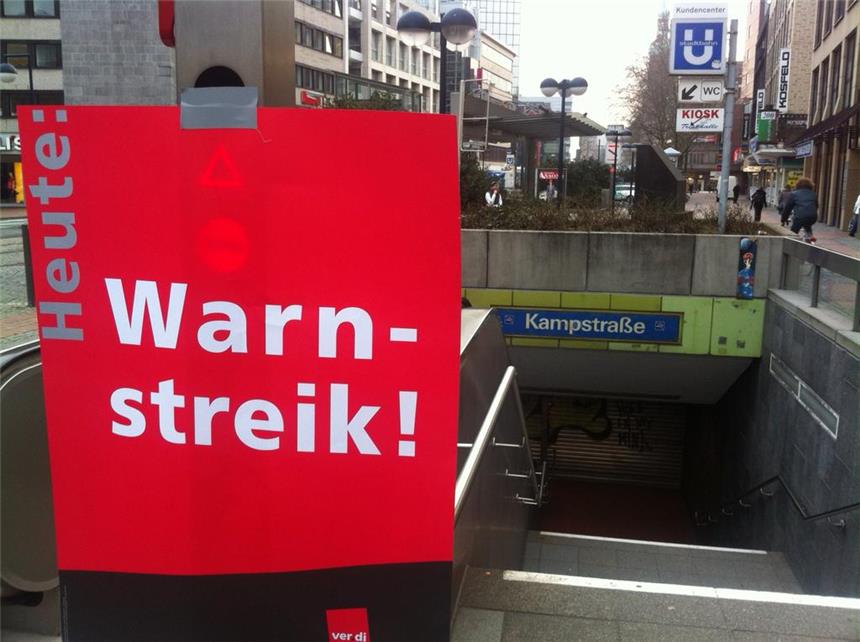 Verdi legt am Dienstag öffentliches Leben in Dortmund lahm Am Dienstag wird der Stadtbahn-Verkehr in Dortmund wegen eines Warnstreiks zum Erliegen kommen.