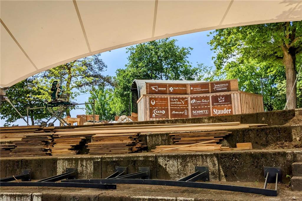 Verrückte Mischung: Kulturprogramm im Bürgerpark Dorsten startet Baustelle im Bürgerpark