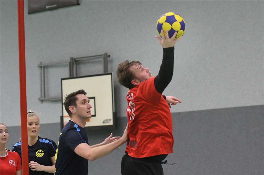 Am dritten Advent und den Samstag davor gab es Juniorenfußball, Handball und Korfball in Castrop-Rauxel.