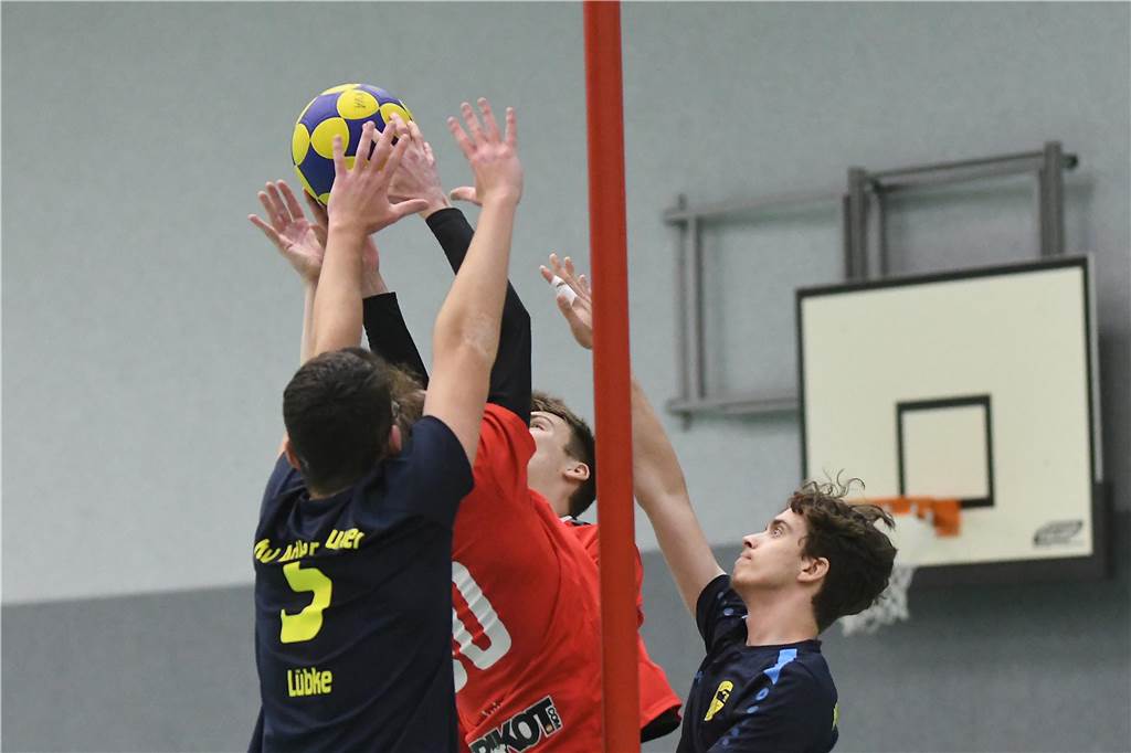 Am dritten Advent und den Samstag davor gab es Juniorenfußball, Handball und Korfball in Castrop-Rauxel.