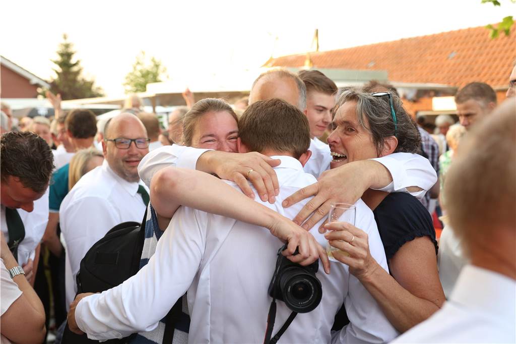 Am ersten Abend des diesjährigen Schützenfestes der Schützenbruderschaft St. Lambertus Ascheberg - Osterbauer sind alle auf ihre Kosten gekommen.
