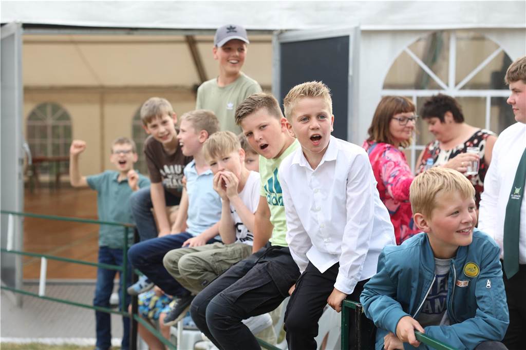 Am ersten Abend des diesjährigen Schützenfestes der Schützenbruderschaft St. Lambertus Ascheberg - Osterbauer sind alle auf ihre Kosten gekommen.