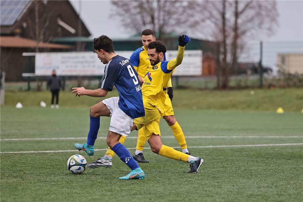 Am ersten Rückrundenspieltag der Bezirksliga musste sich die Spvg Schwerin dem TuS Harpen nach dem 3:3 im Hinspiel am heimischen Grafweg mit 1:2 geschlagen geben.