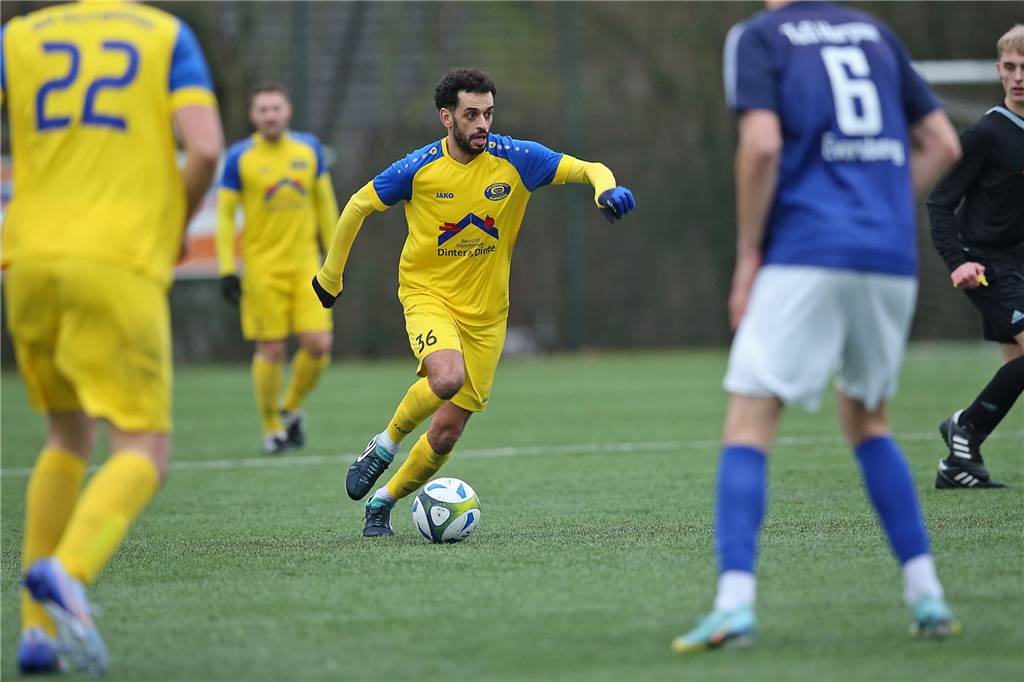 Am ersten Rückrundenspieltag der Bezirksliga musste sich die Spvg Schwerin dem TuS Harpen nach dem 3:3 im Hinspiel am heimischen Grafweg mit 1:2 geschlagen geben.