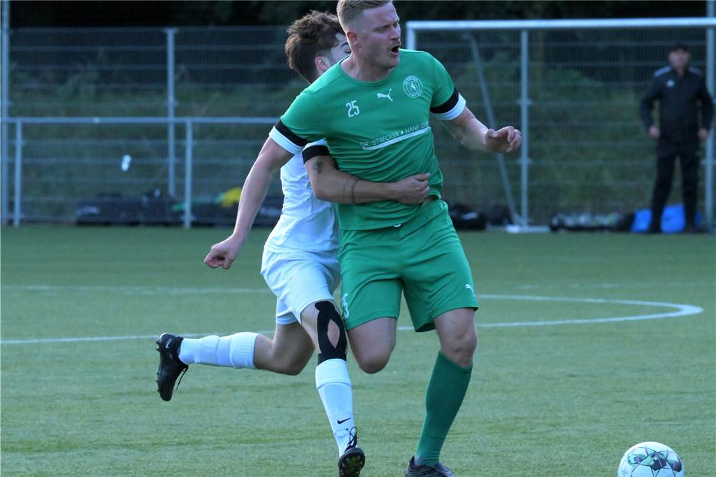 Am ersten Tag des Aurubis Cups siegten Westfalia Wethmar (2:0 gegen Teutonia SuS Waltrop) und der PSV Bork (1:0 gegen den BV Lünen).